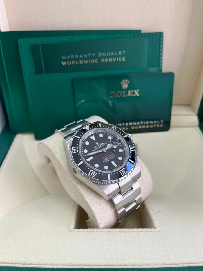 Sea-Dweller 126... - Image 4