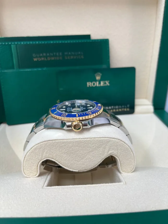 Submariner Date... - Image 4