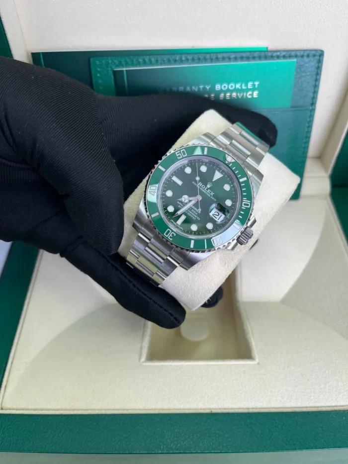 Submariner Date... - Image 8