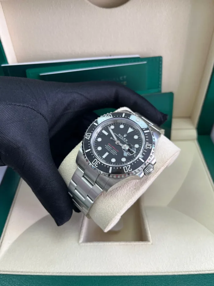 Sea-Dweller 126... - Image 10